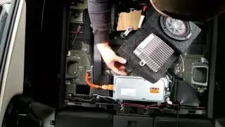 Gen 1 Chevy Volt - Bose Sub Upgrade