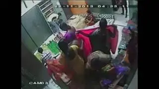 Group Of  Ladies theft in Saree shop CCTV Exclusive footage