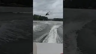 Brad V ball and chain kicker #hydrofoil #waterskiing #lakelife