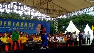 Inul ngebor MAUMERE saat pendeklarasian Paket Victory-Joss!!!