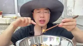 Self-service seafood relies entirely on fruit picking