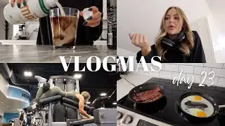 Making breakfast + working out + getting massages! VLOGMAS DAY 23