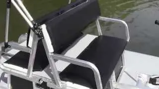 2015 Paddle King PK4400 4-Person Paddle Boat