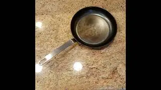 Misen Carbon Steel Pan