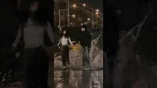 Cute couple in rain❤️ #viralvideo #paro #shorts