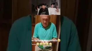 Struggling Not to Laugh with Water #shelove #funnystreammoments #lol #streaming #friendsfunnyvideo