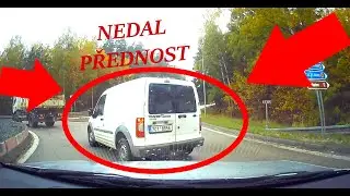 Koloběžka v protisměru, nedal přednost a mnohem v&iacute;c - mix01