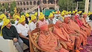 Vijay Dhwaj, Patrika vimochan Mahant Swami Bhuj Mandir