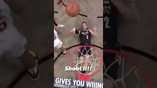 Blake Griffin shoots from his back🤭