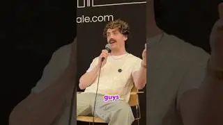 Обычные геи не представлены в обществе.