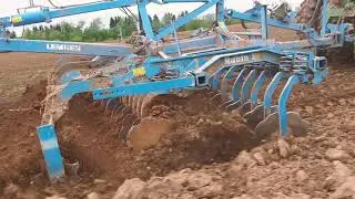 Обработка почвы, дисками Lemken