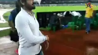 Prosenjit Chatterjee & Team Gumnaami attendingHydFCOfficial & ATKFC match of Hero Indian SuperLeague