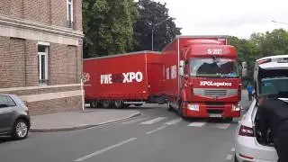 Amiens 80 Camion Renault avec remorque - vid&eacute;o 01