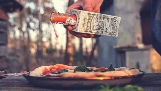 Wood Fired Pizza with Habanero & Sweet Potato hot sauce | Raijmakers Heetmakers