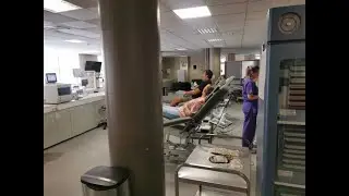 DHUROJN&Euml; GJAK N&Euml; SELANIK, SHQIPTAR&Euml;T NDEROJN&Euml; N&Euml;N&Euml; TEREZ&Euml;N ME NJ&Euml; AKT HUMANITAR