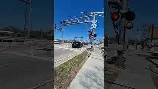 Metra train from Chicago Union Station to Aurora stops at Fairview Ave, Downers Grove Il