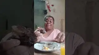 Vc comeria essa comida?  Se escreva no canal bgd. 