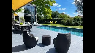 Piscine b&eacute;ton liner anthracite install&eacute;e dans le nord de la France