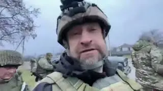 A Real Modern Russian Soldier/Advisor Showing Pro Russian Rebels/Sepratist  How To Make A Flag Bomb