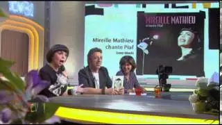 La surprise de Mireille Mathieu pour les 50 ans de Stéphane Bern