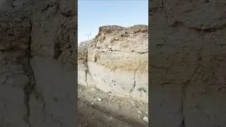 Secrets Buried in Desert Rocks 🏜 #rockformation #gulfregion #oman #duqm ✨️ #desertlife #expatlife