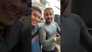 Despues de 3 meses le pago sus AUDIFONOS a Carlos y esta fue su REACCIÓN 😂​🤣😂​🤣
