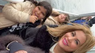 بناتي كبروا ماشاء الله و لاو هوما يبيعوا القش 🤪 كل شي عليه خصم 😳