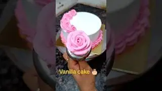 Vanilla Cake ideas 👍 White and Pink Cake #shortsvideo #cakedecorating #trendingshorts #vairalvideo