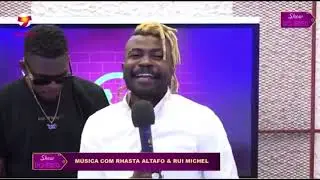 Rhasta Altafu e Rui Michel cantam Amor Eterno no Show do Fred.