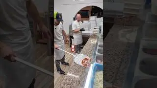 New Pizza Worker Learns the Perfect Pizza Peel Trick 🍕 #facts #shots