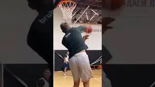 Оцените пародию 😅🙈 #баскетбол #teamteam #basketball #basketballfunny #kendrickperkins