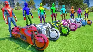 SPIDER-MAN AND FRIENDS MOTORCYCLE JUMP - MOTORCYCLE WITH SPIDERMAN - SNOW ON THE SEA