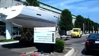 Jeanneau 409 Moving To The Shop! - Bob Reed's St. Clair Sailboat Center