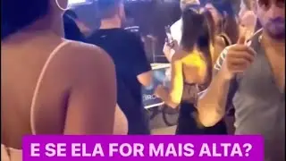 Dançando forró na balada com mulher mais alta! #sertanejo #forró #vilacountry #baladas