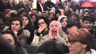 Mentana, bagarre in consiglio: 'Via gli stranieri'. Seduta sospesa e un consigliere accusa un malore