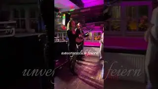 Just Two bringt Menschen zum Feiern & Tanzen.💃🏿 🎸#akustikduo #eventagentur #eventband #cover
