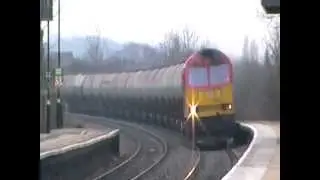 DB Red 60015 on 6E41