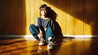 Mallrat - Charlie audio (Audio Music)