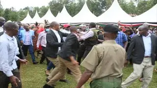 DRAMA IN KWALE AFTER ANGRY AZIMIO AND UDA ALLIES CHASES PRESIDENT RUTO LIKE A DOG WHILE LEAVING