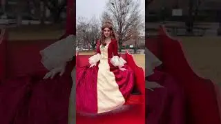 🔔 Slay Belle 💁🏼&zwj;♀️#disneyprincess #disneychristmas #bellecosplay #bellechristmasdress