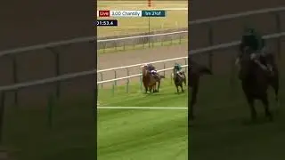 🏇She becomes the first British female jockey to win a Classic