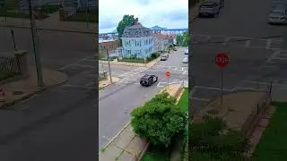 Police SUV makes an illegal California rolling stop violating city ordinance #violation