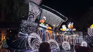 ALL NEW Disney Starlight | Magic Kingdom's Nighttime Parade Debuts! | Filmed on July 25th, 2025 4K