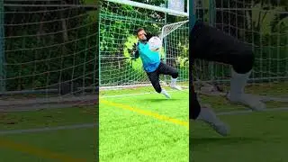 Are You Wearing the Right Goalie Gloves? Finger Protection 101#goalkeeper #GK #soccer #WVVOU