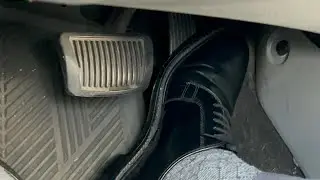 Drive in Loake black Plain Toed shoes 