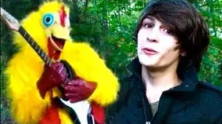 GUITAR PLAYING CHICKEN!?