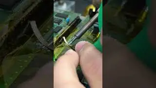 Satisfying SNES Chip Removal | ASMR Desoldering PPU2 with Heat Gun & Flux (Complete)