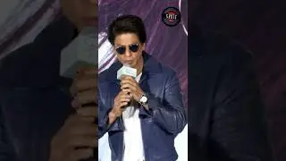Shah Rukh Khan gives his HONEST review of Sunny Deol's Gadar 2! 😱 #shorts #srk #gadar2 #sunnydeol