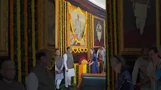 पूर्व पीएम Rajiv Gandhi जी की जयंती पर Sonia Gandhi जी ने उन्हें पुष्पांजलि अर्पित की