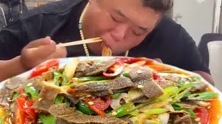 Monkey King replicates the wildly popular Gansu-style spicy hot pot.
